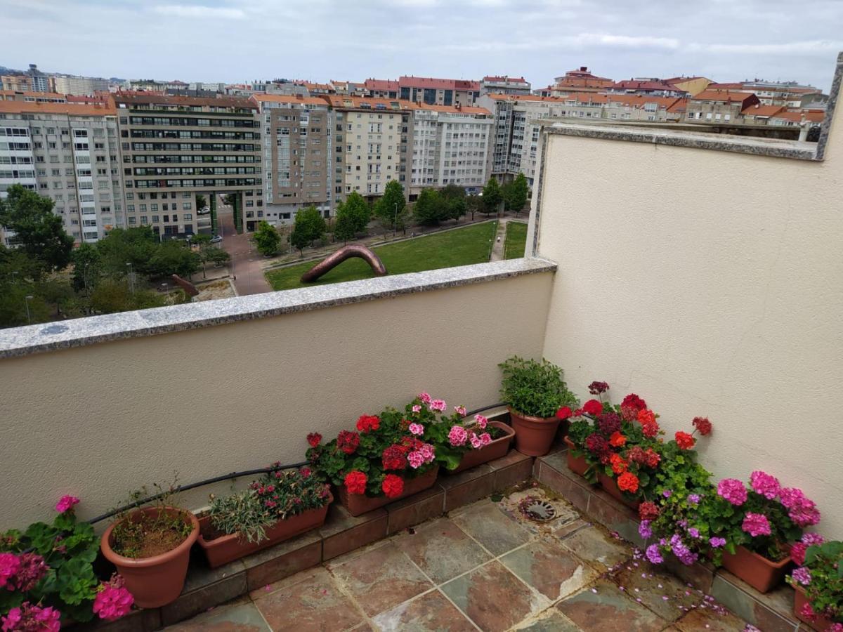 Duplex Amplio,Parking Wifi, 2 Terrazas, Bien Conectado Con Playas, Zona Segura Lejlighed Vigo Eksteriør billede